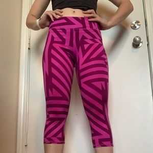 girls pink cropped leggings